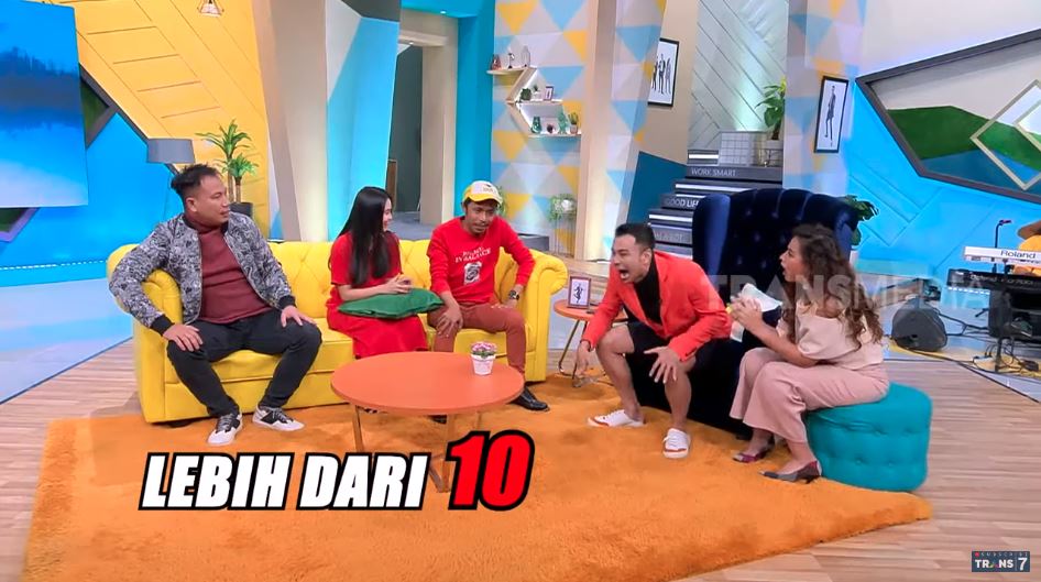 Furry Setya smepat ditolak lebh dari 10 kali oleh Dwinda Ratna