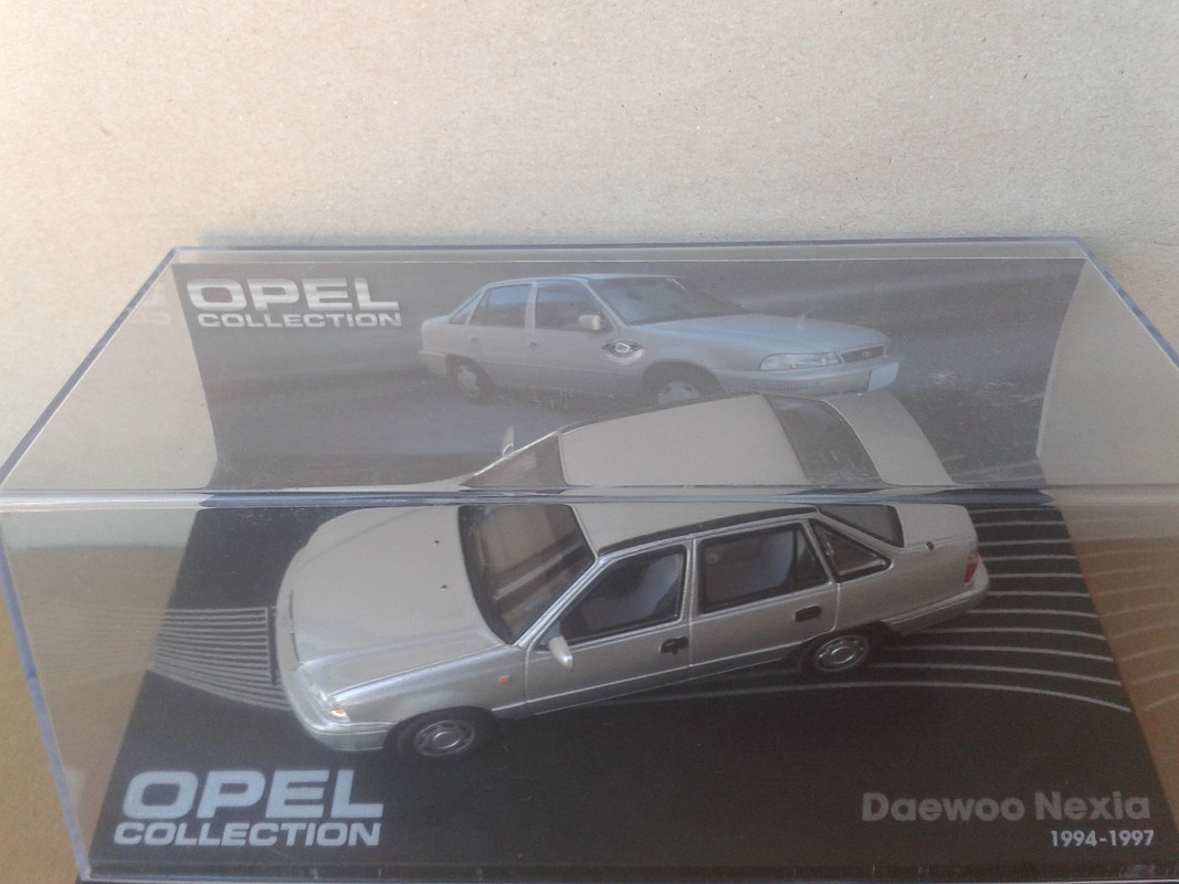 1994 Daewoo Nexia Sedan (Ixo-nº 115 Opel Collection) (1)