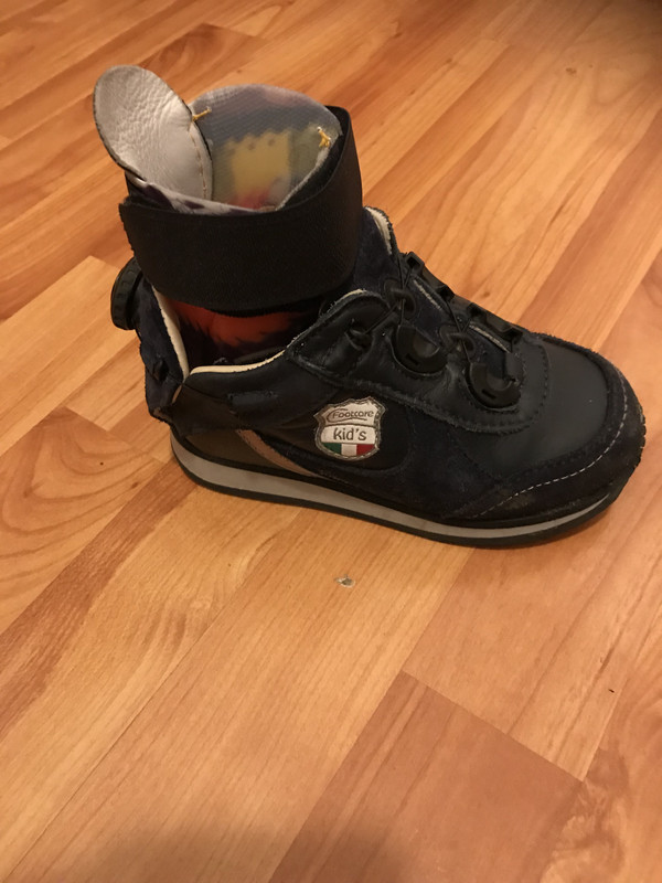 68FA3F76-AF93-4C89-AB02-B2C69A6EA926