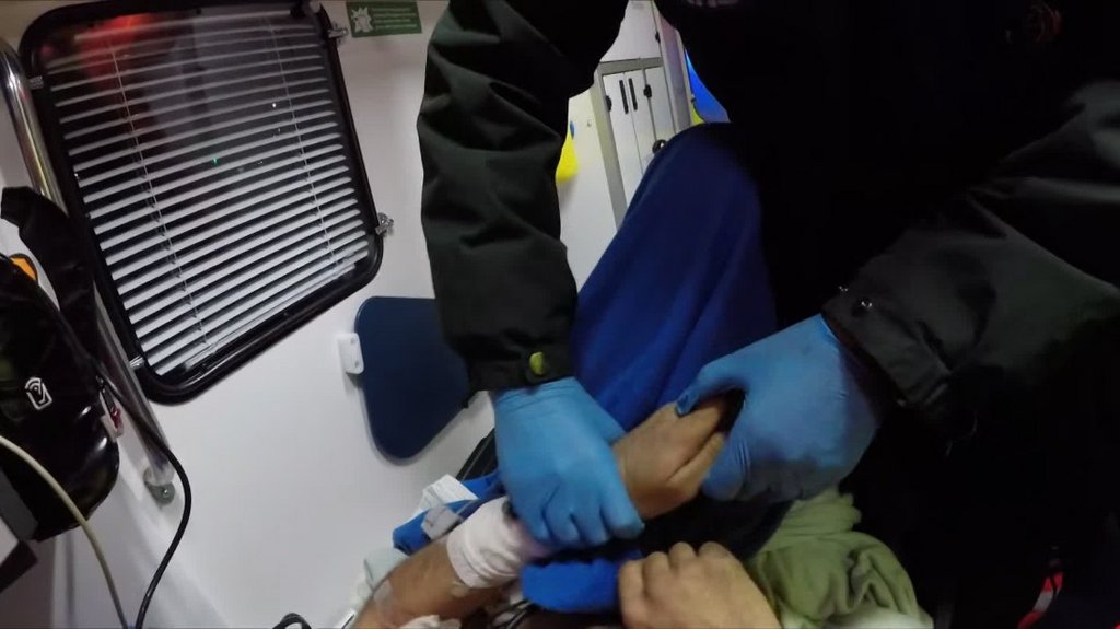 [Image: fg3j6g3rqi0v.jpg]