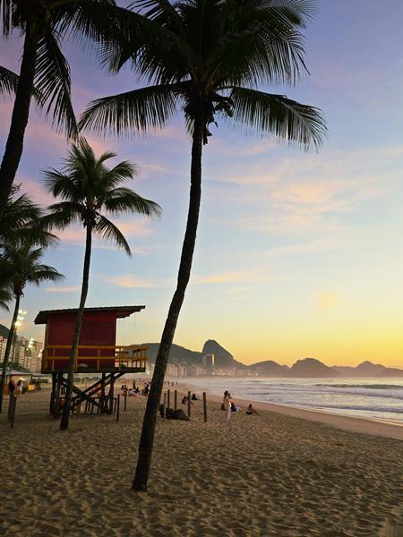 В джазе только девушки или аргентинско-бразильский калейдоскоп В джазе только девушки или аргентинско-бразильский калейдоскоп