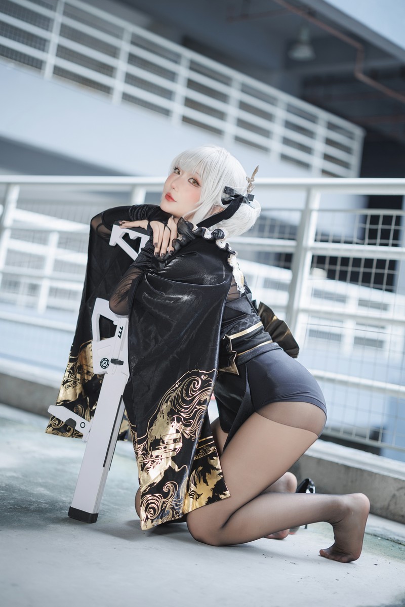 切切Celia 布兰浴衣 Blanc Cosplay NIKKE 写真 17P插图2