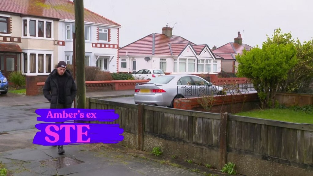 [Image: kyh3j6cvf8p9.jpg]