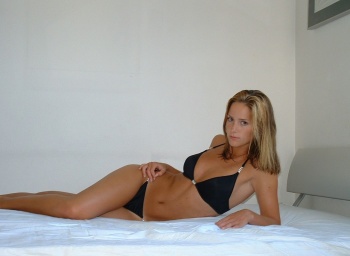 [Image: MNQEukk-X-t.jpg]