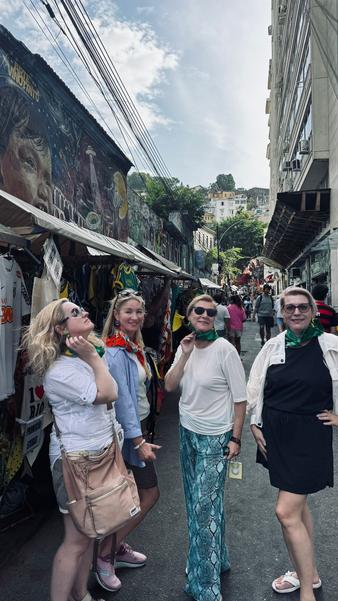 В джазе только девушки или аргентинско-бразильский калейдоскоп В джазе только девушки или аргентинско-бразильский калейдоскоп