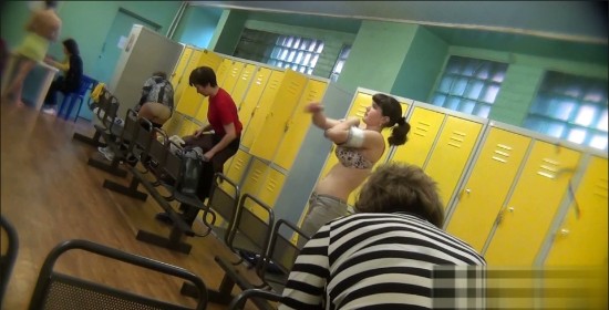 [Image: Voyeur57045114317.jpg]