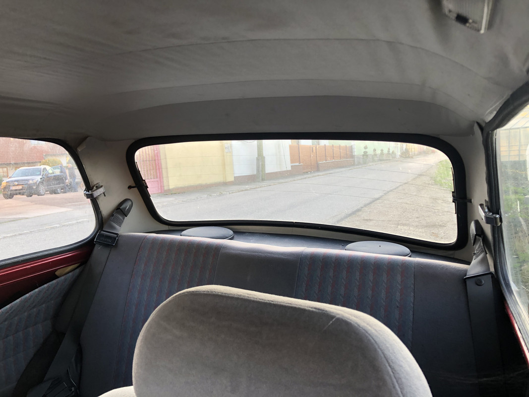 5FFB04B7-809D-4B01-9AD7-C380CEE8A719