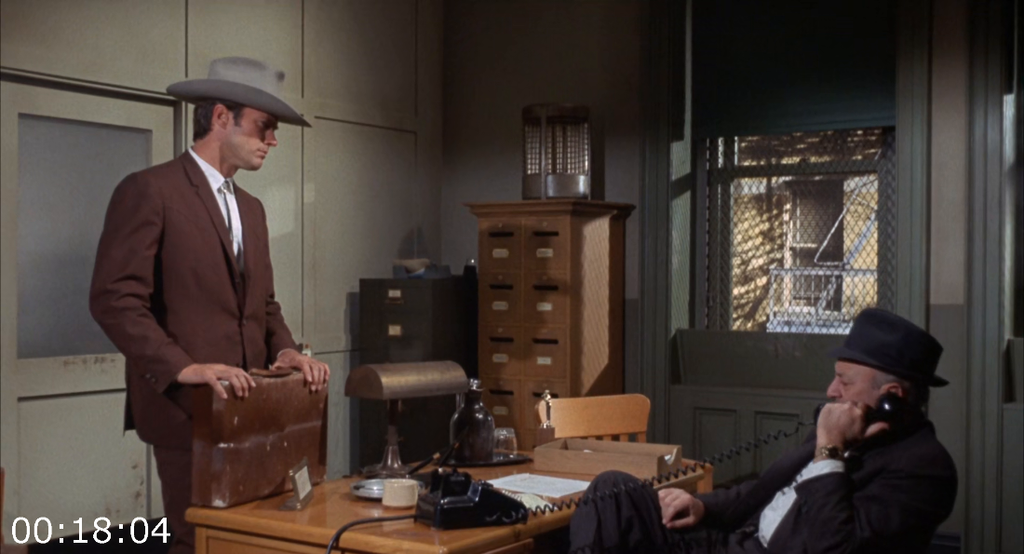 [Kép: Coogans-Bluff-1968-1080p-Blu-Ray-HEVC-BONE-F.png]