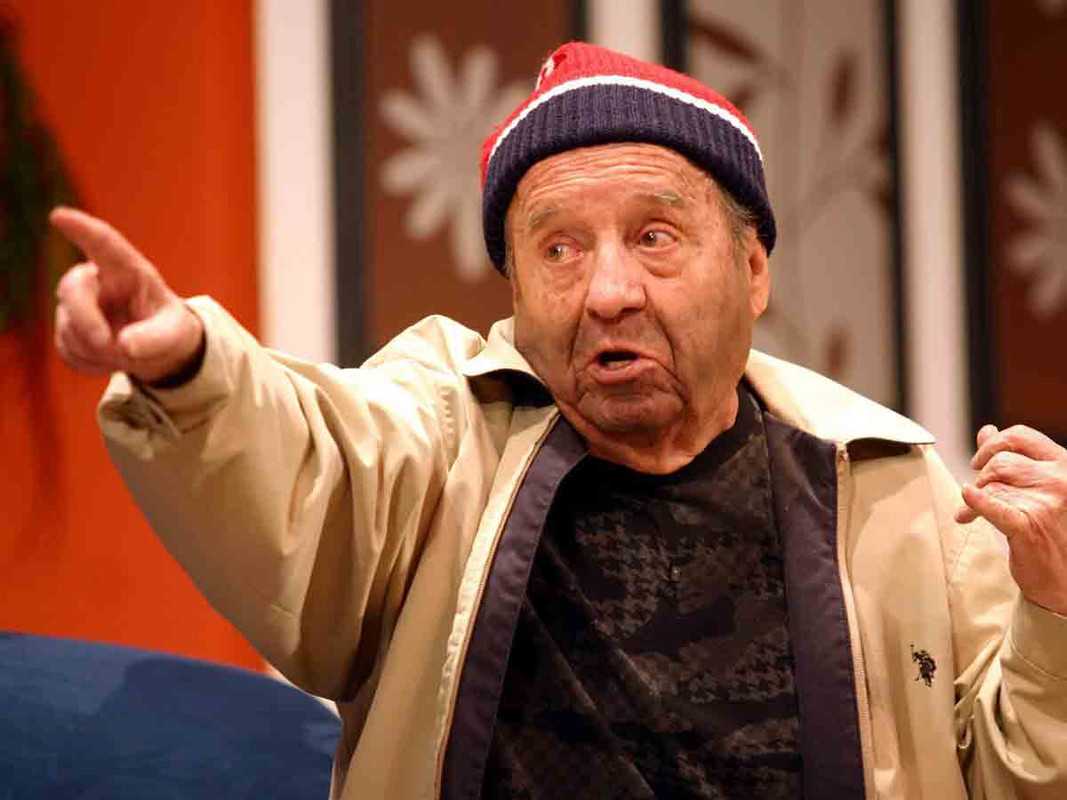 Revelan detalles de la bioserie de “Chespirito”