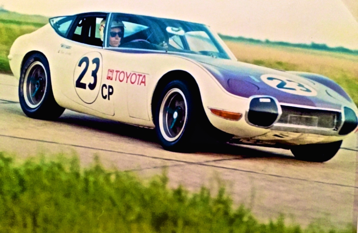 WOW EXTREMELY RARE Toyota 2000GT #23 Jordan SCCA CP Class 1968 1