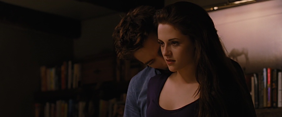 The Twilight Saga: Breaking Dawn - Part 2 2012 BluRay [Hindi + Tamil + Telugu + English] 480p, 720p, 1080p ESub Screenshot