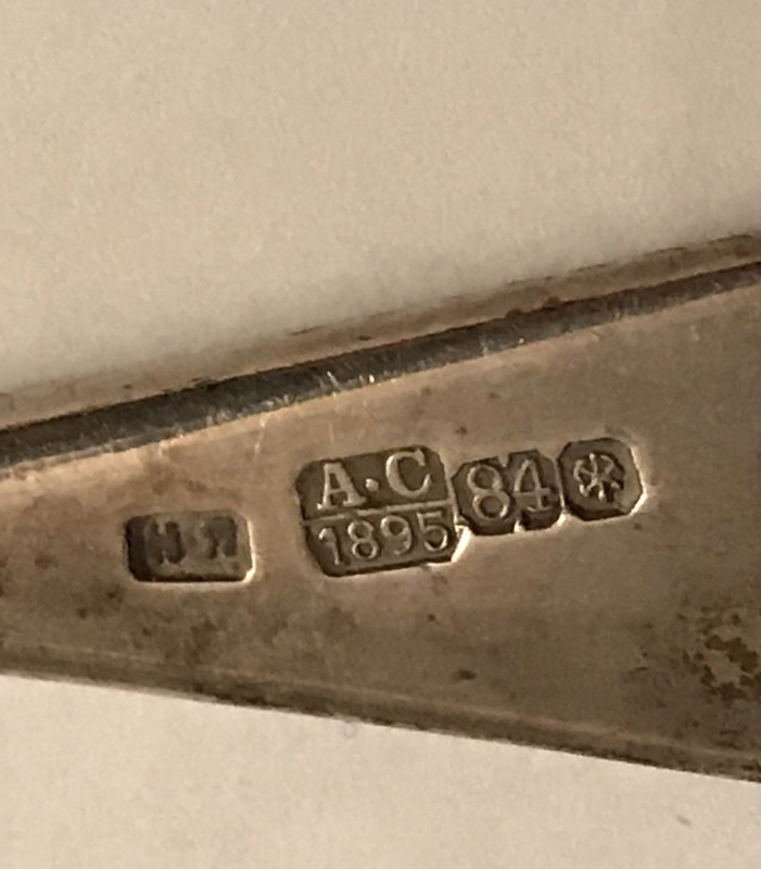 BA6E1C7F-FF5D-4F4D-8755-52A3A6FE573A