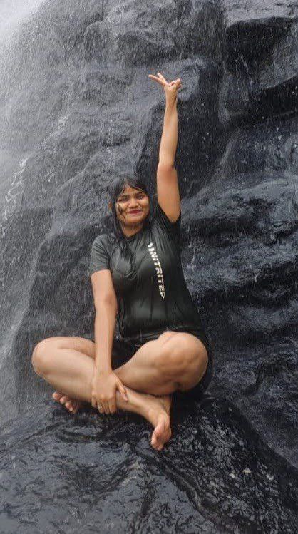 photo 6089124618037216462 x