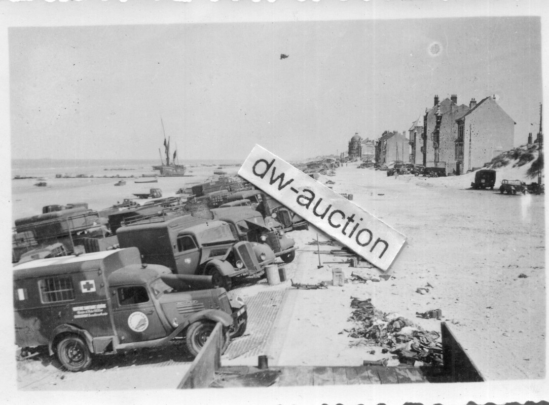 Dünkirchen Dunkerque , zerstörtes Rot Kreuz Fahr