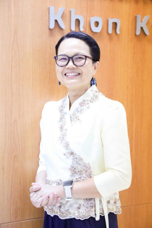 อ.อัจฉราวรรณ เซเกอร์