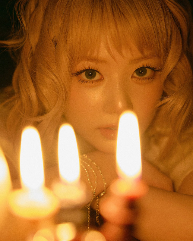 XG 4 Seasons from 1st Full Album THE CORE he Concept Photos documents 4