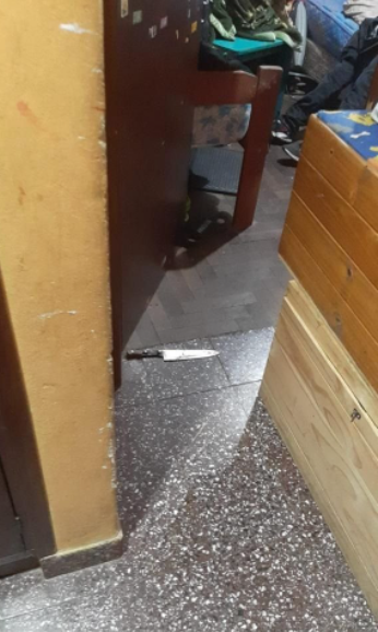 Se cansó de los maltratos de su padrastro y lo asesinó mientras dormía