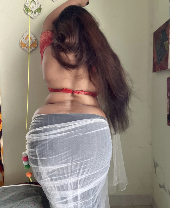 Syeda Farah Diba photo