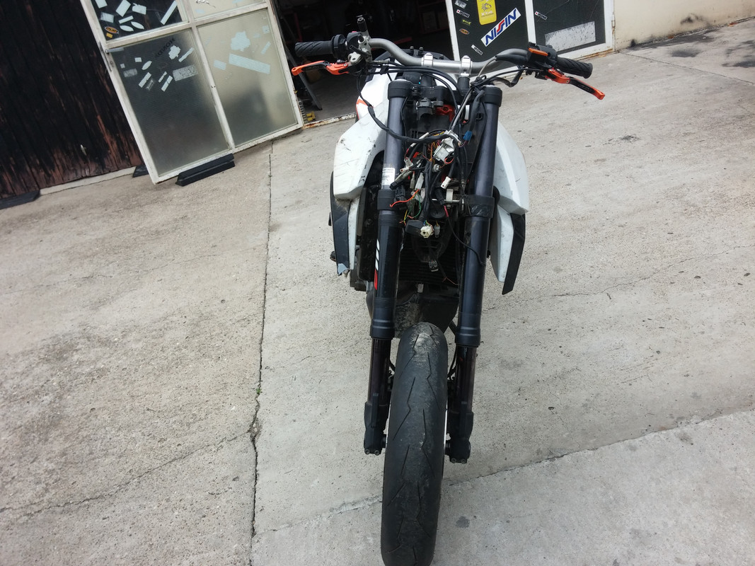 CAM02870