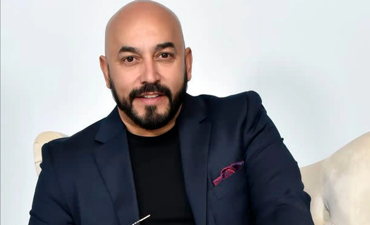 Lupillo Rivera confiesa su amor a esta famosa conductora de Tv