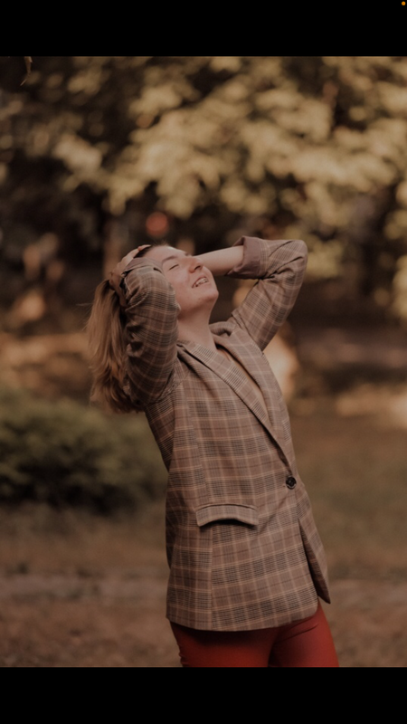 05E4C84E-3509-44A8-8D91-F74D3C579270