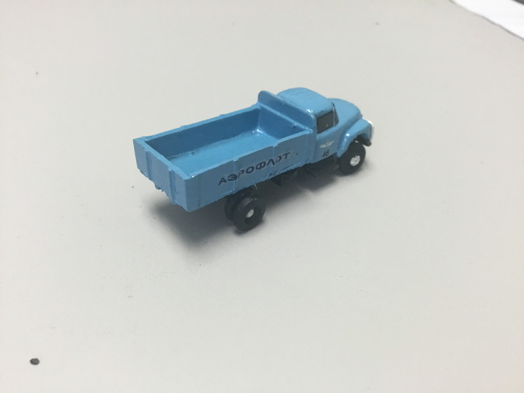 03818B12-7E3F-445E-B20C-5F66A9BF4906