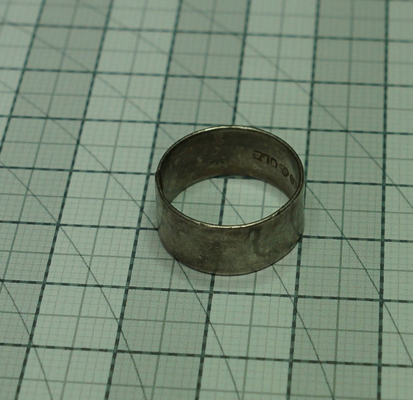 Sormus1