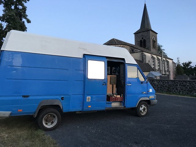 34257990-E5A4-4E5E-B46A-5823A5C8DBCF