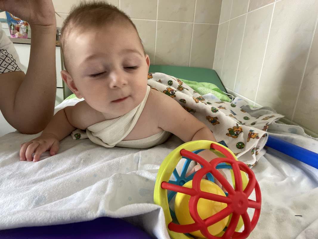 5173C708-FEC5-4881-B4FC-A00C7406B226