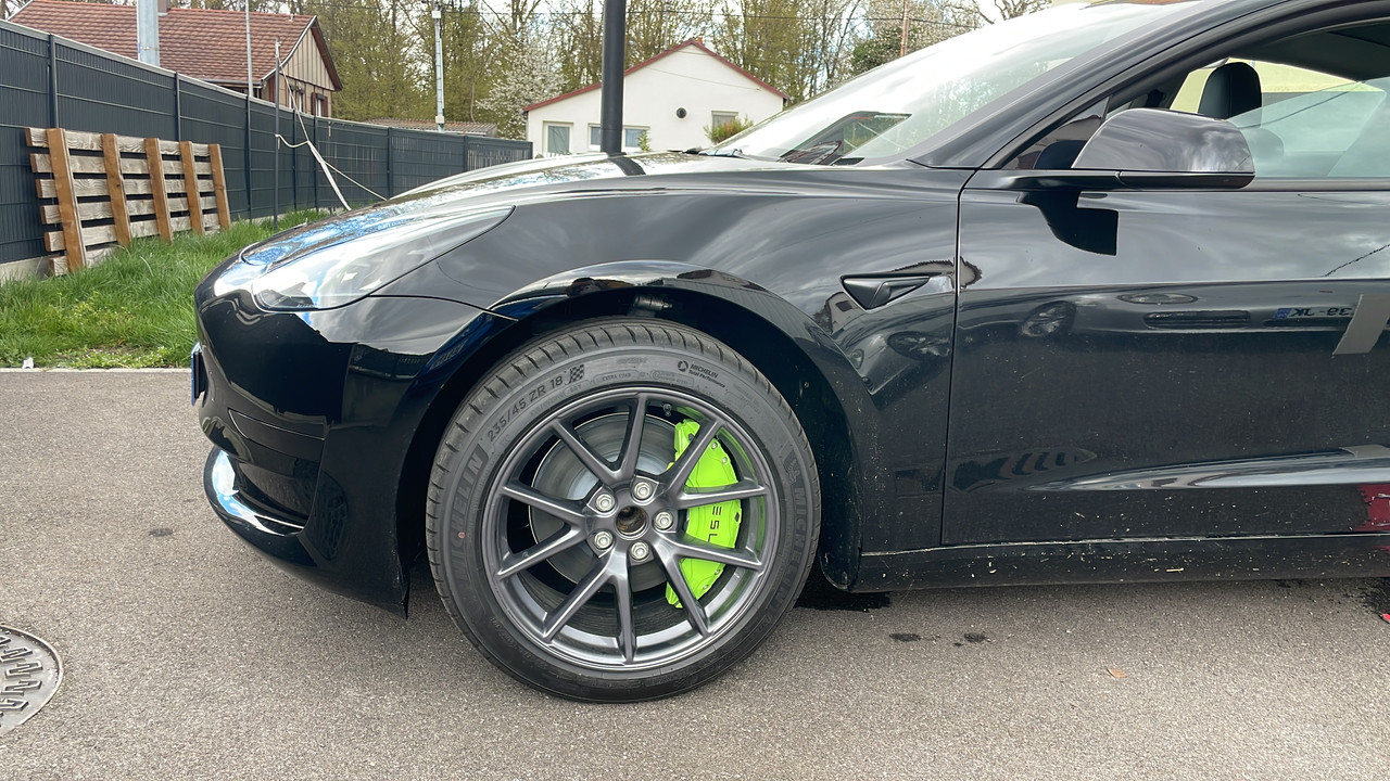 4FE09398-2439-4836-A635-D85DA1385A33