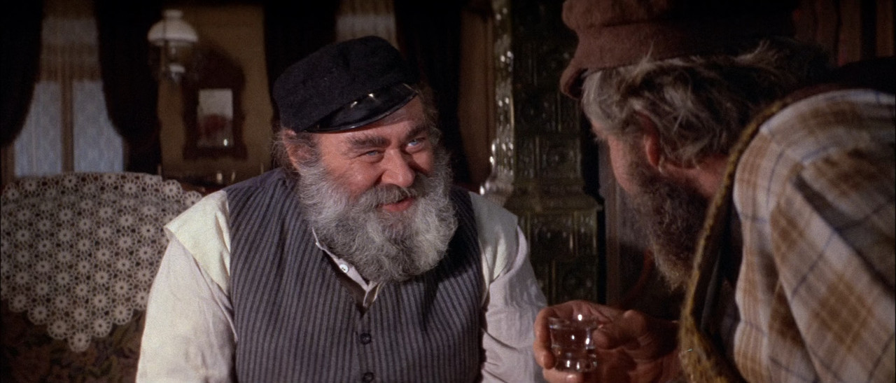 Fiddler on the Roof 1971 (1080p x265 10bit Tigole).mkv_snapshot_
