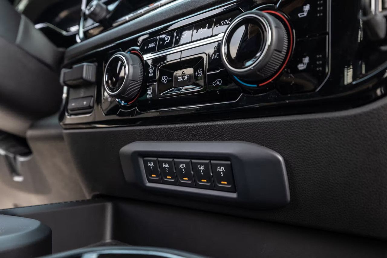 Vehicle thumbnail 14