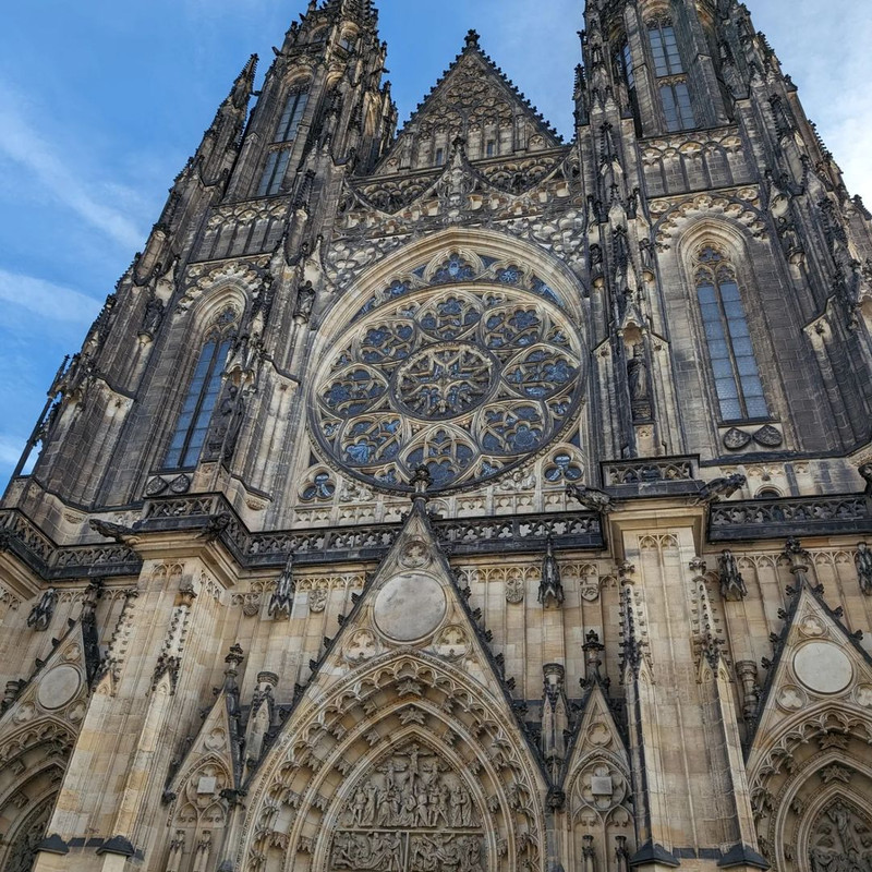 St-Vitus-Cathedral-01