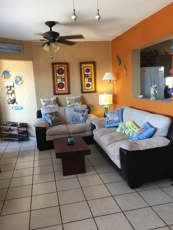 F476AA71-69A9-4C71-881D-907B2D31CD2B