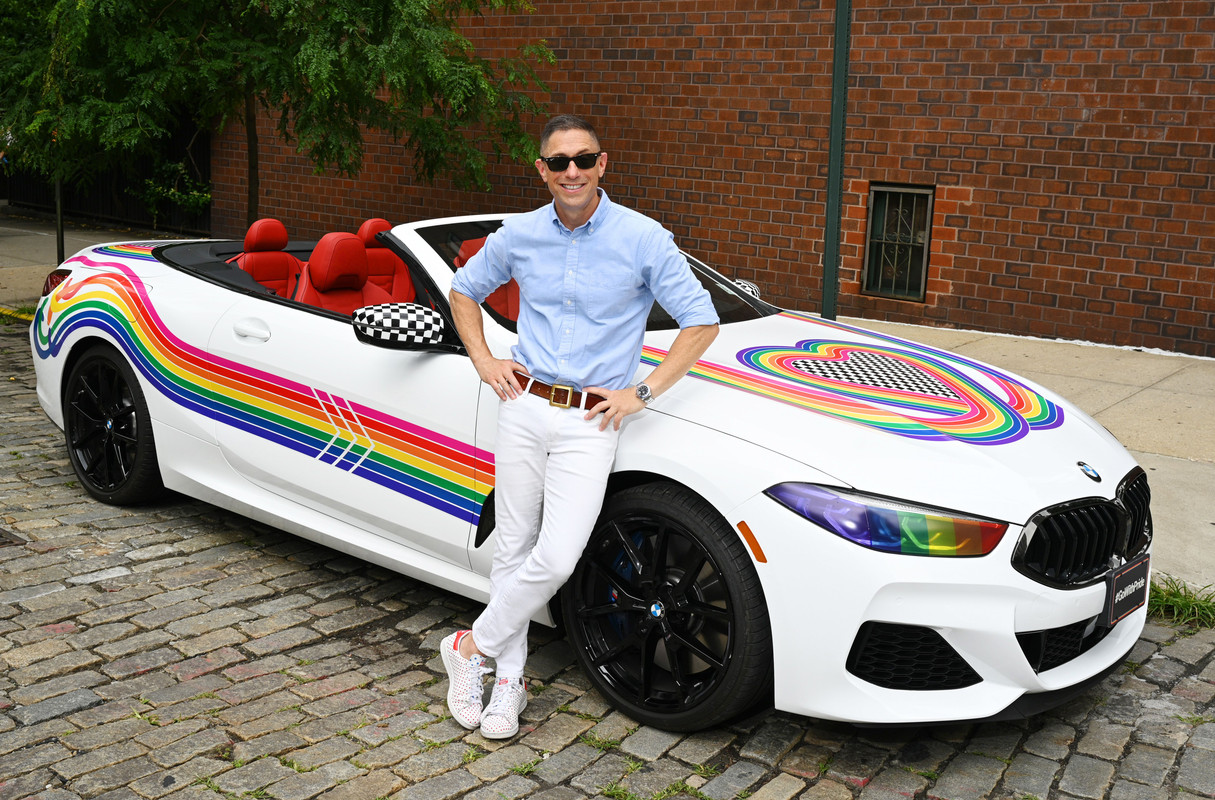 jonathan-adler-bmw-pride-car-1561561354.jpg