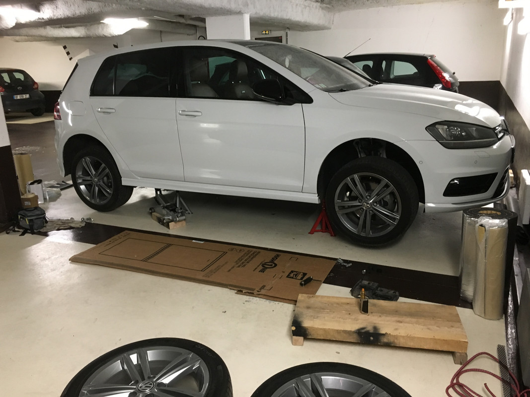 F6141F12-D7AA-425F-9046-F73FCEDB56C4