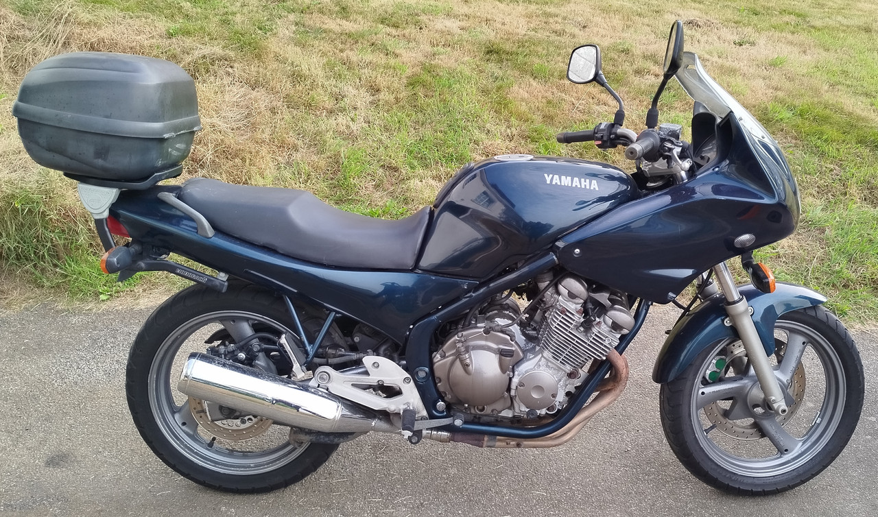 Yamaha XJ600S Diversion