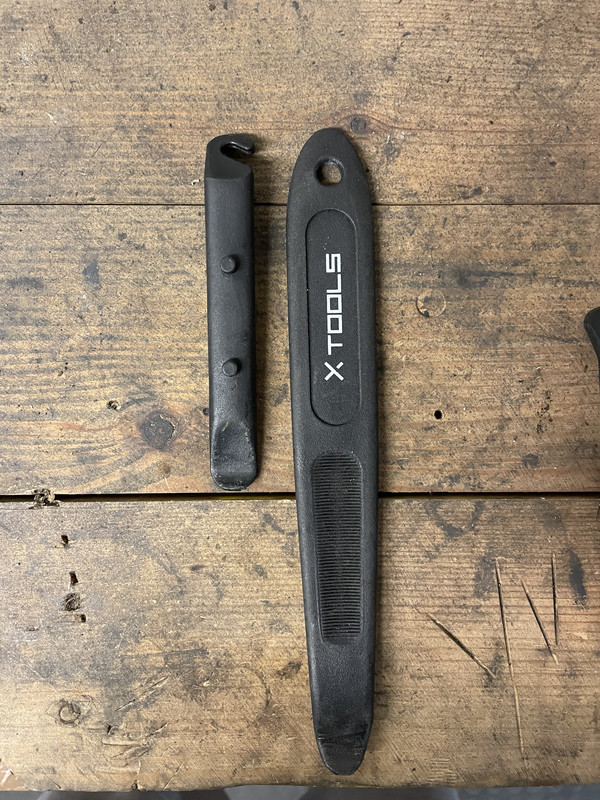 CEAB0811-89F0-4D61-85A2-8022FBE4EE11