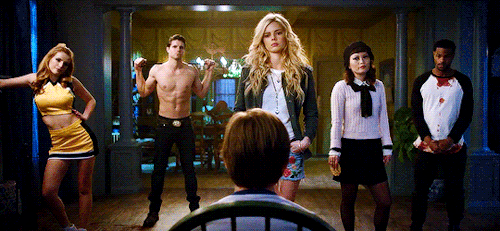 gif cred 2 killer babysitter