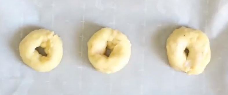 Bacon Breakfast Bagels