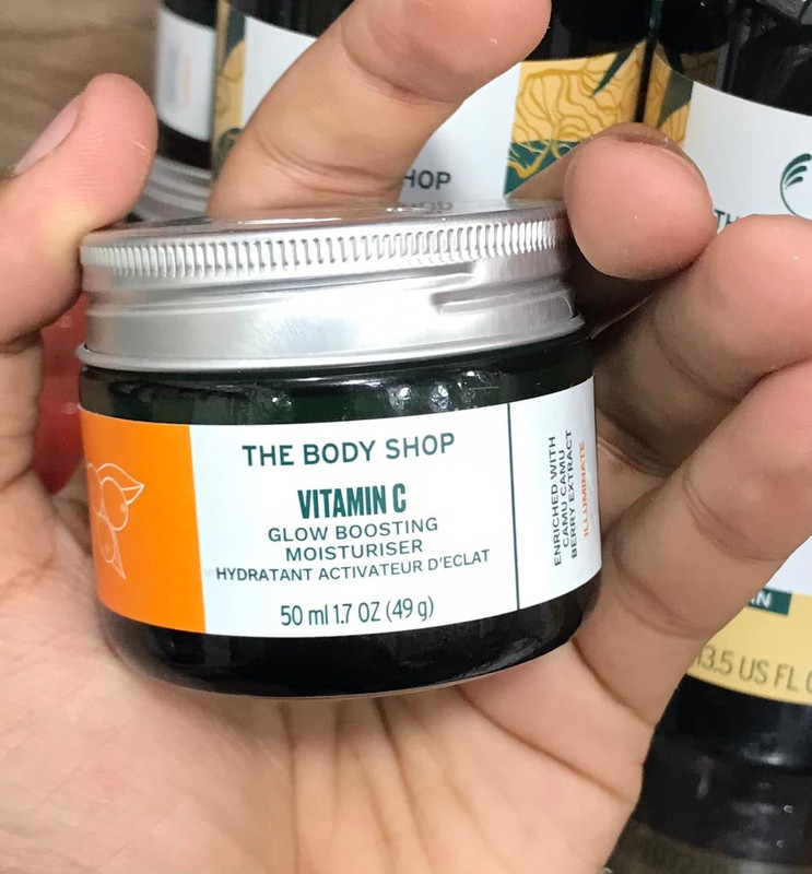 The Body Shop Vitamin C cream - image 2