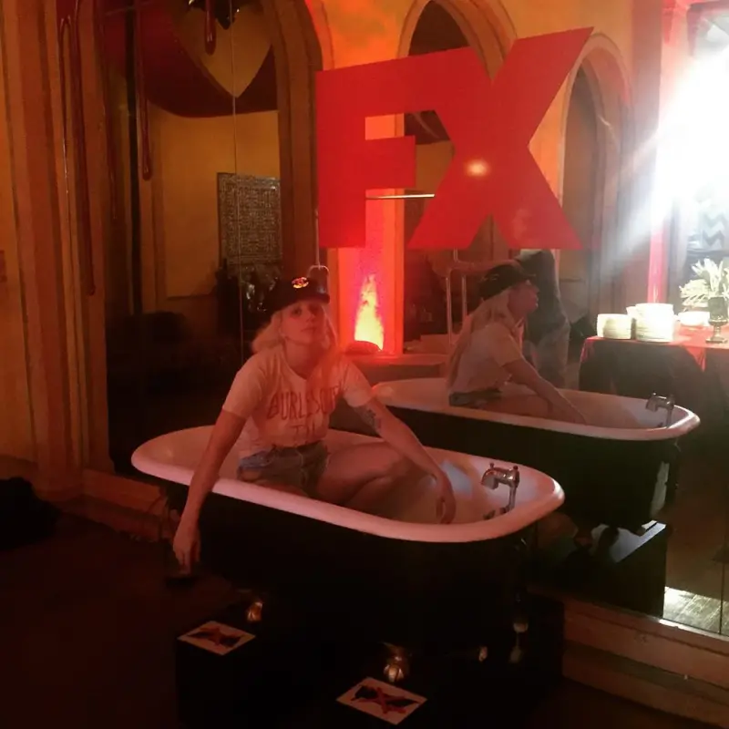 10-3-15-Instagram-001.webp