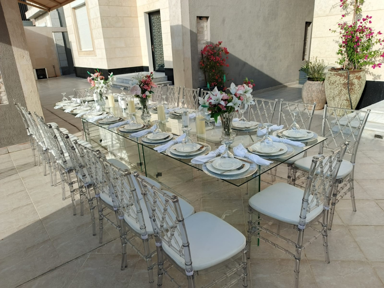 تأجير طاولات وكراسي للحفلات والمناسبات