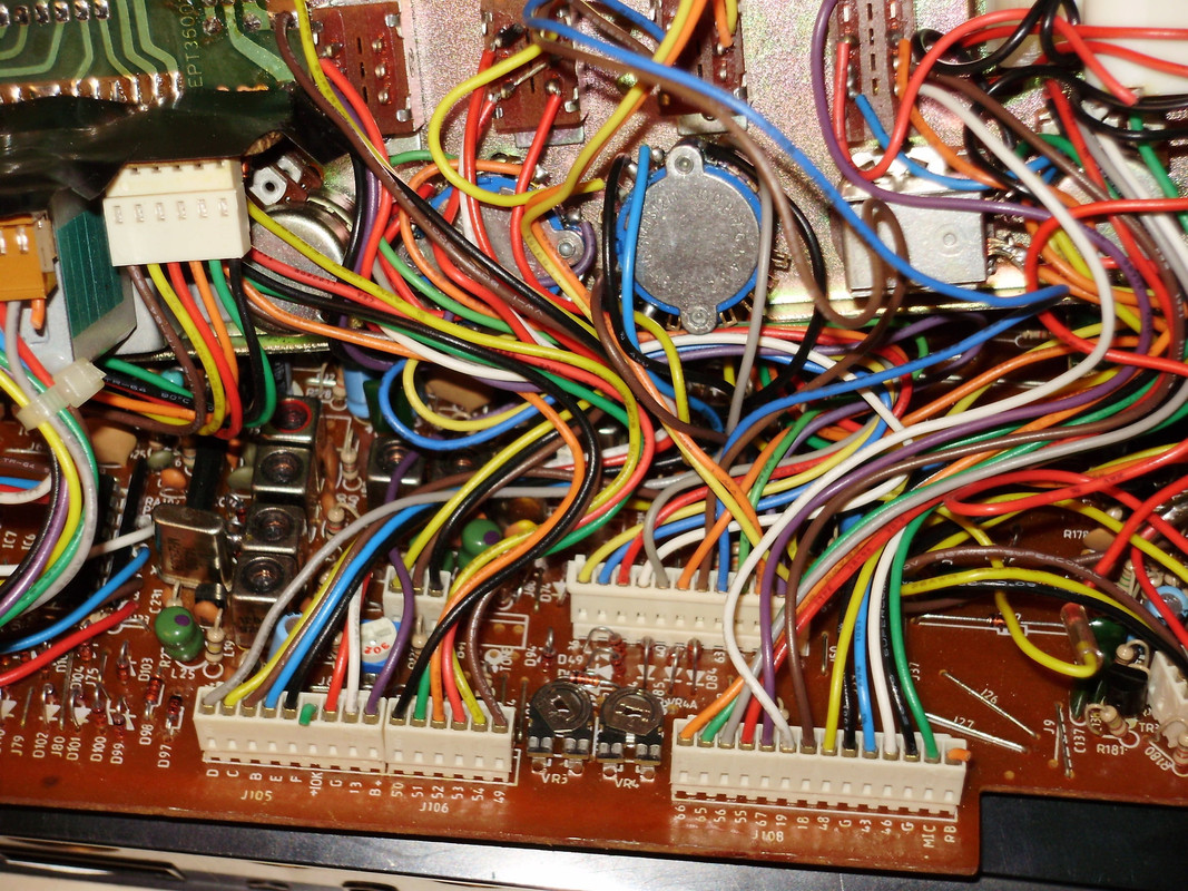 PB090018