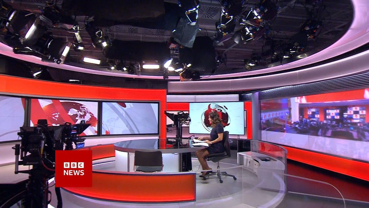 BBC News Valentine_20230327_05000600.ts_snapshot_00.02.30.062