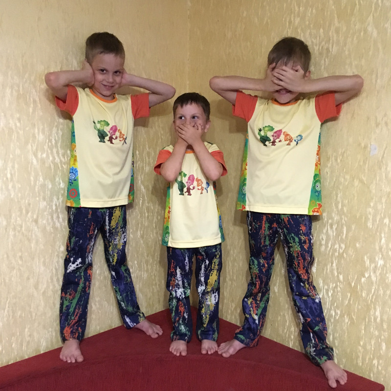 4B0B4AEF-A4DF-4286-B2E4-DE096F287B98