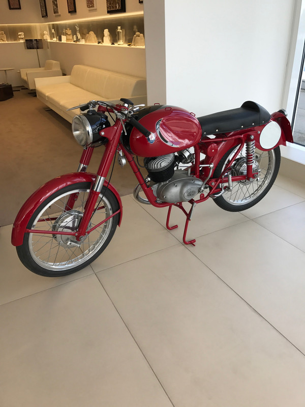 F4E68D89-7766-416B-A0B6-96E6909CA427