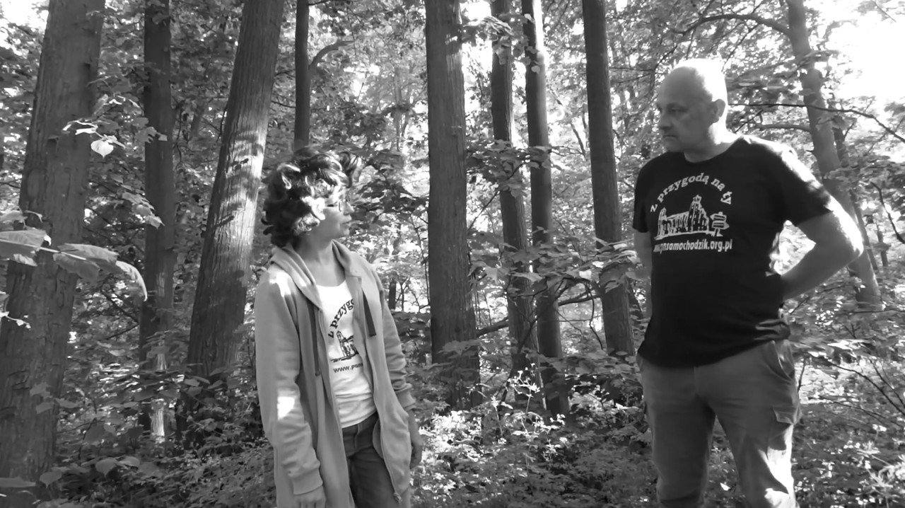 08.29c - Scenka książkowa