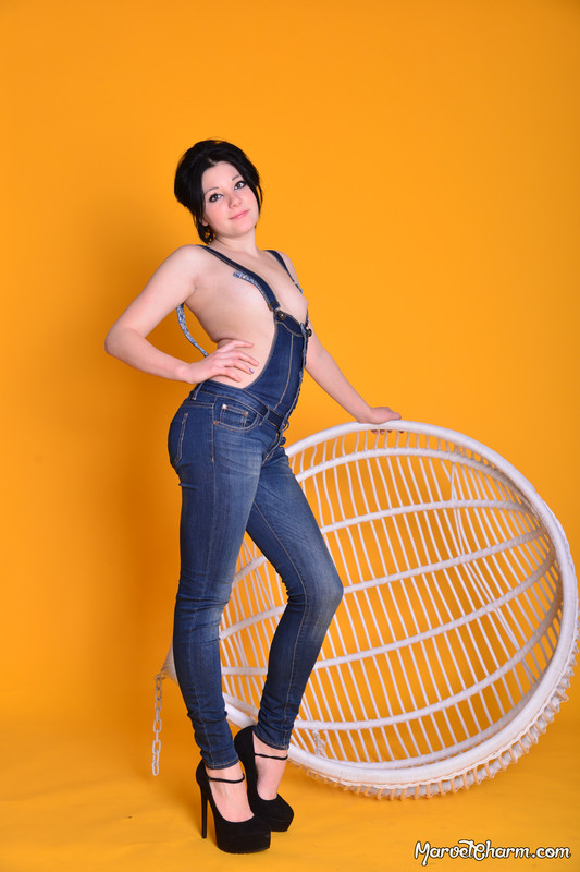 MarvelCharm_Valensia-Overalls-006