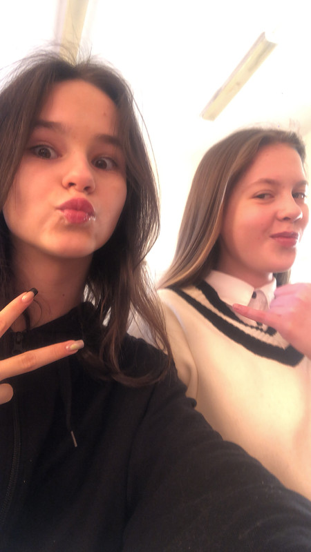 4EC3E3D7-13F1-45F2-9A4C-16526E75835F